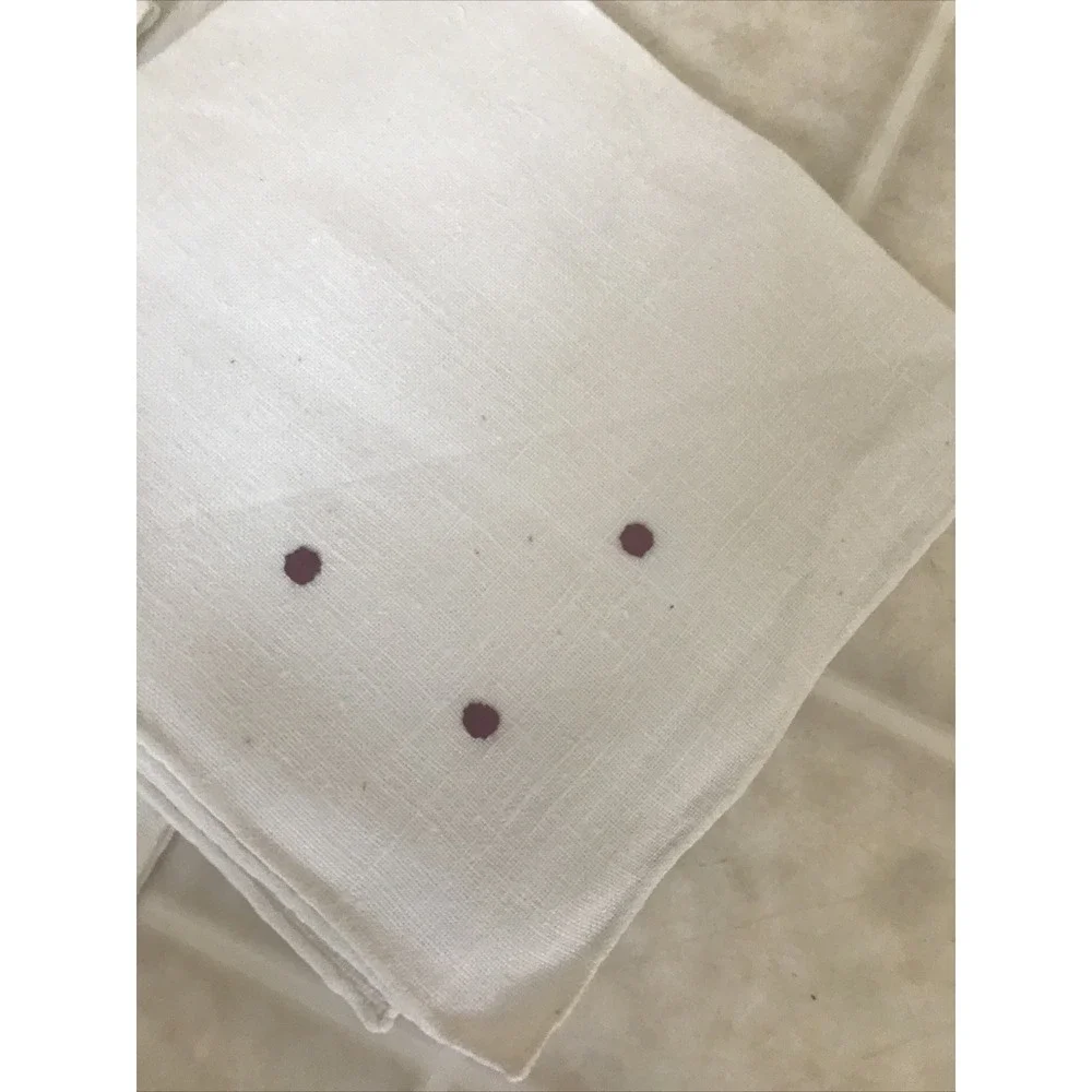 Vintage Linen Embroidered Red Dots napkins Set Of 5  11 x 12